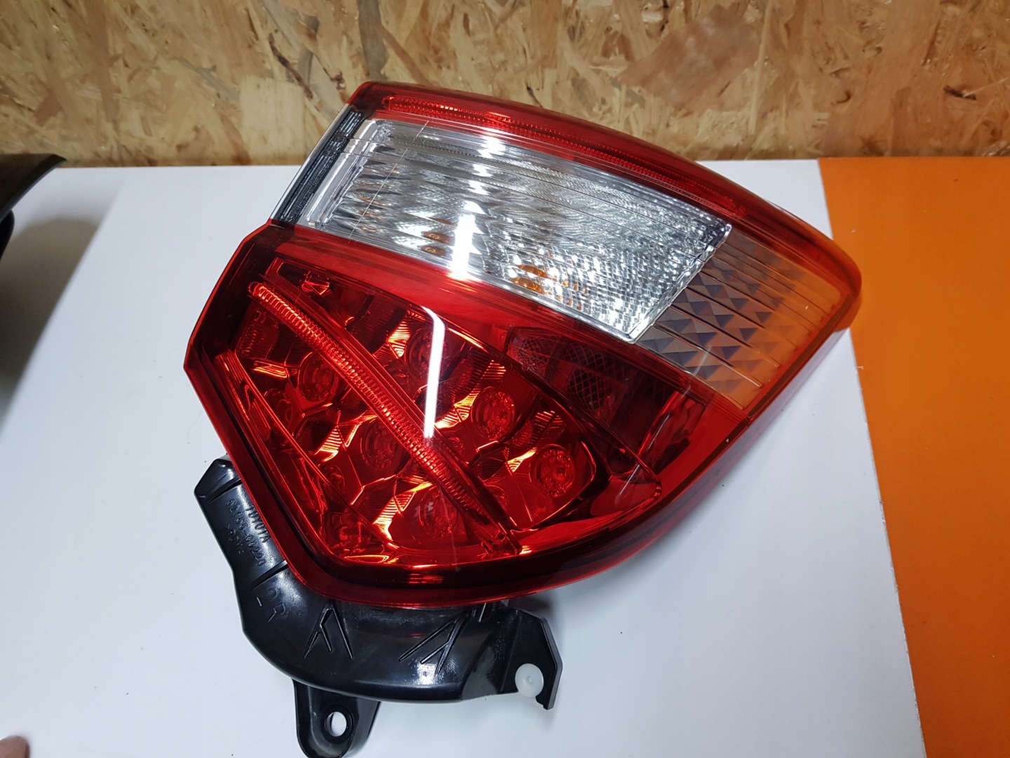 Toyota Yaris I P1 Rückleuchte Rearlamp - Thumbnail 2