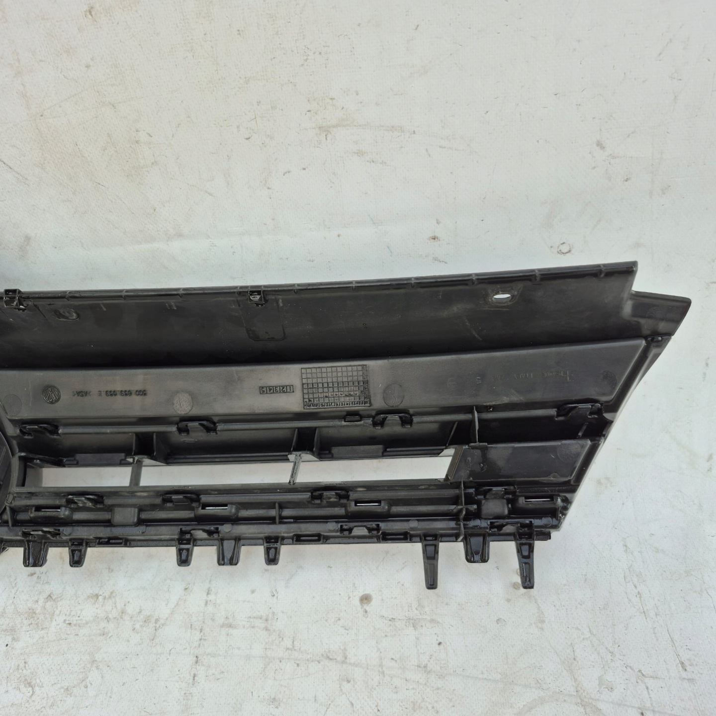 VW Golf V Kühlergrill FRONTGRILL Kühlergitter 5G0853655E - Thumbnail 8