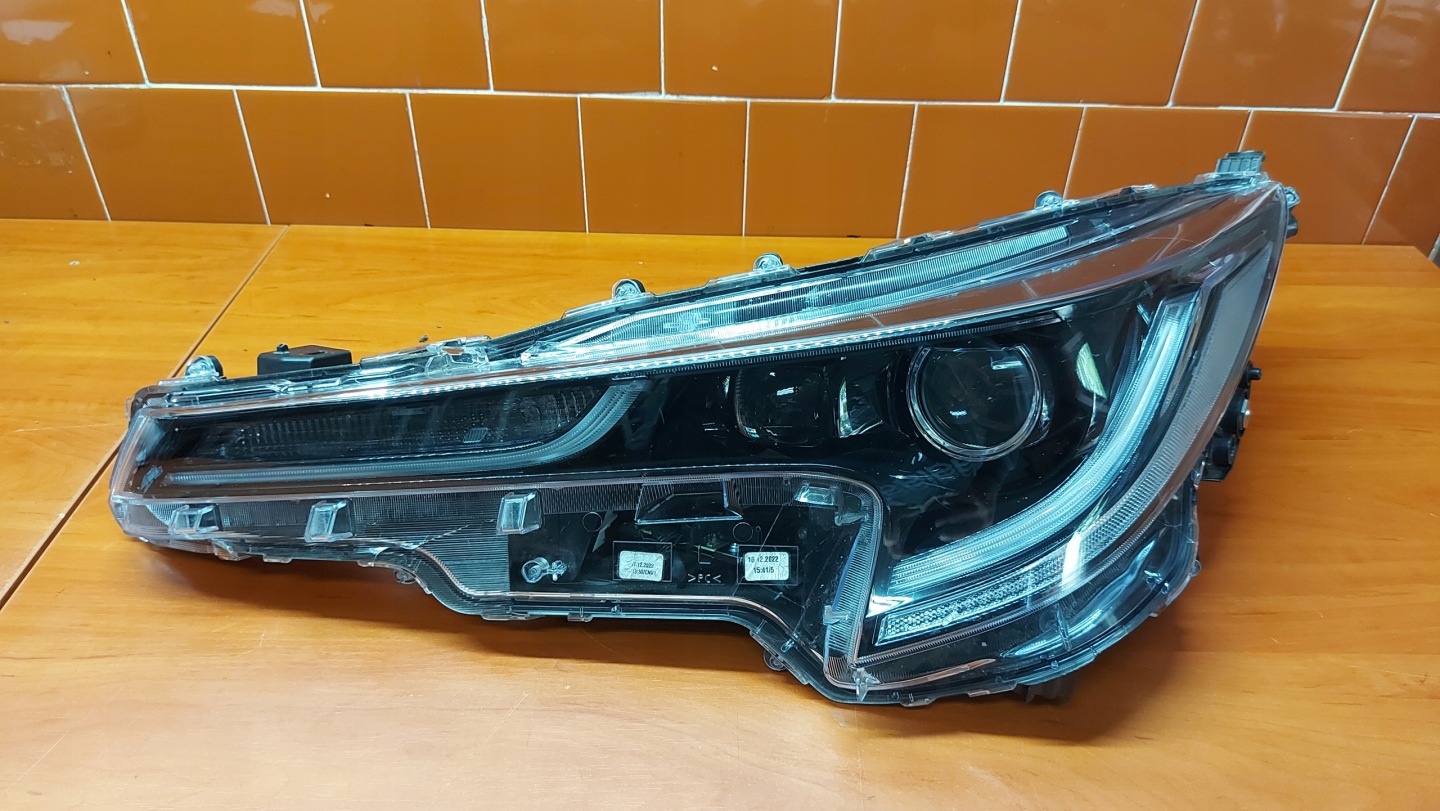 Frontscheinwerfer Toyota Corolla E210 8115002S80C LED Links Headlight - Thumbnail 1