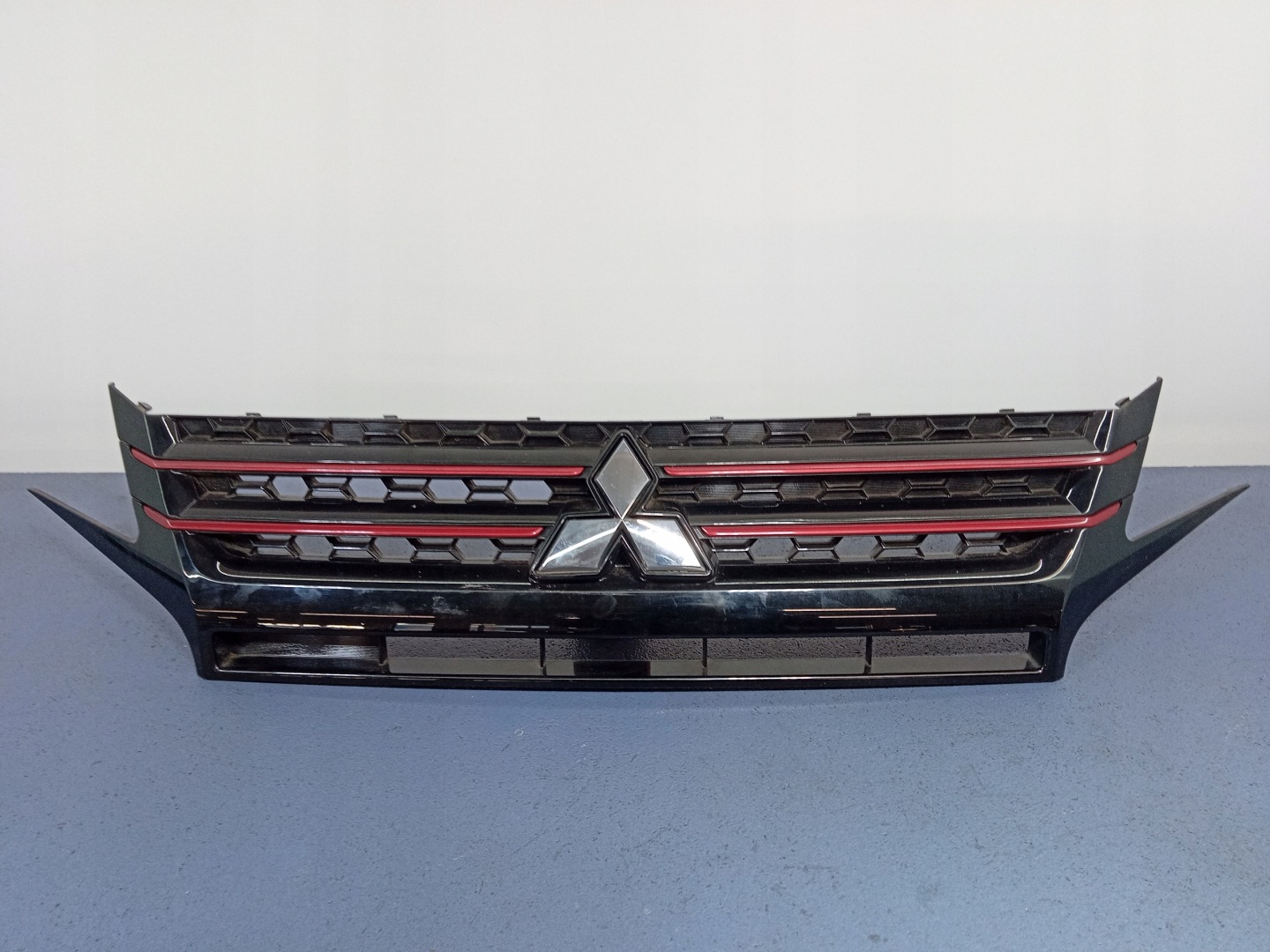 Mitsubishi Space Star A00 Kühlergrill FRONTGRILL Kühlergitter - Thumbnail 1