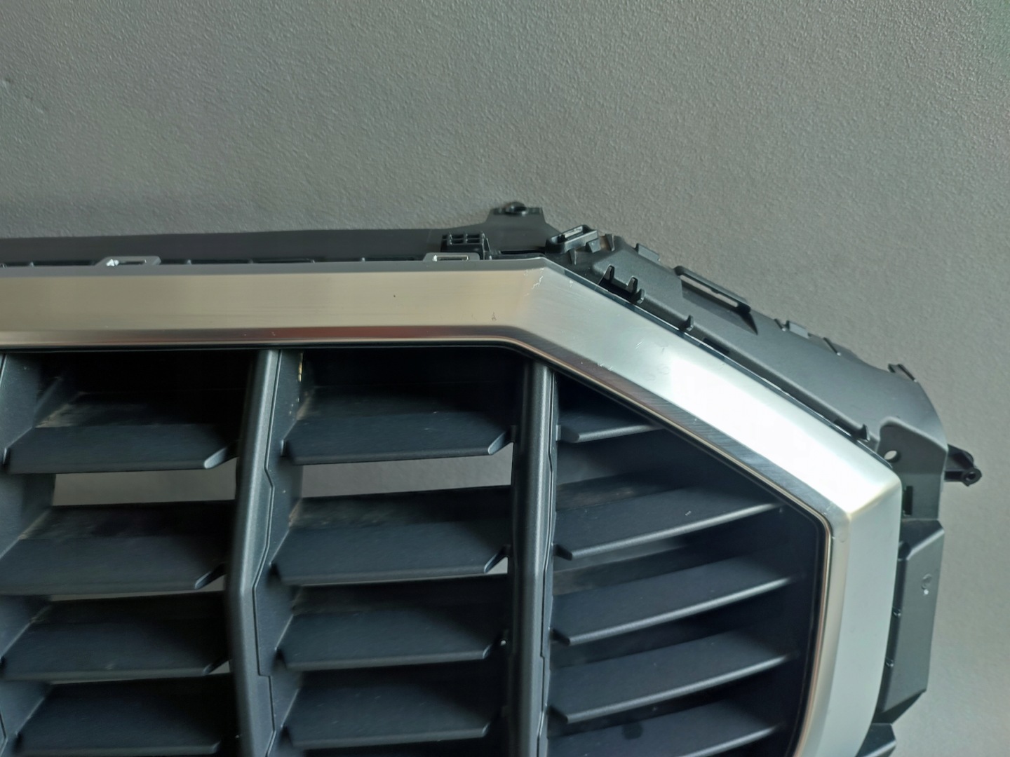 Audi Q3 Kühlergrill FRONTGRILL Kühlergitter 83A853651KI - Thumbnail 4