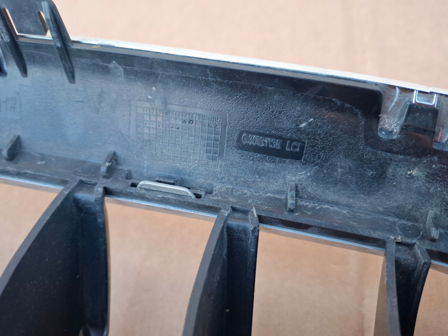 BMW X1 U11 Kühlergrill FRONTGRILL Kühlergitter - Thumbnail 11