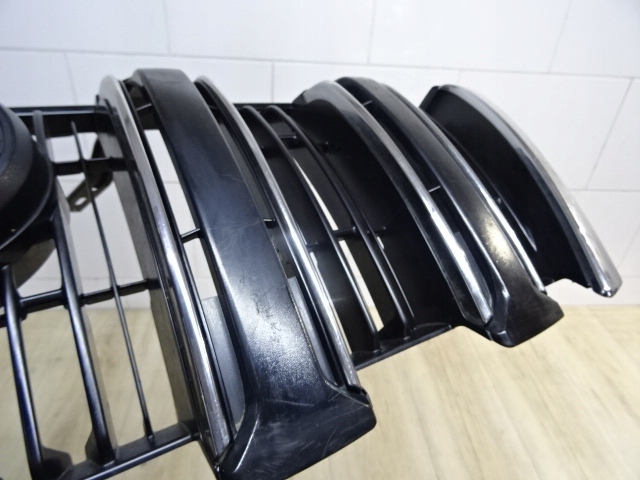 Toyota Land Cruiser J8/J10/J20 J8 Kühlergrill FRONTGRILL 5311160A71L - Thumbnail 9