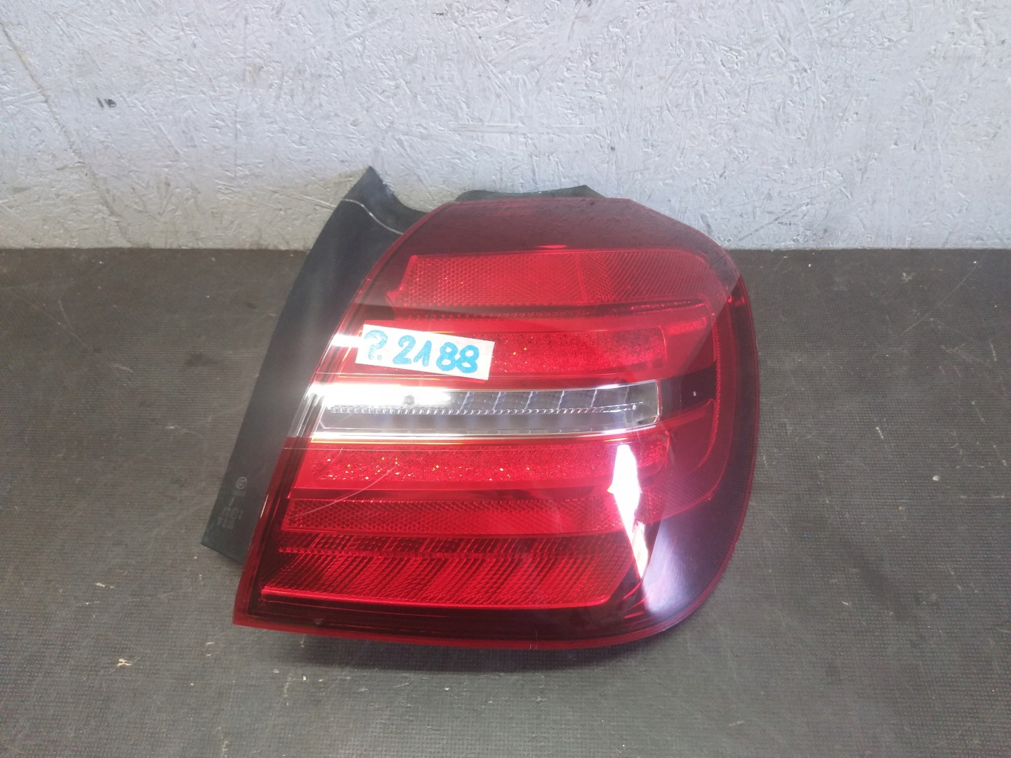 Mercedes-Benz GLA W156 Rückleuchte A1569068400 Rearlamp - Thumbnail 1