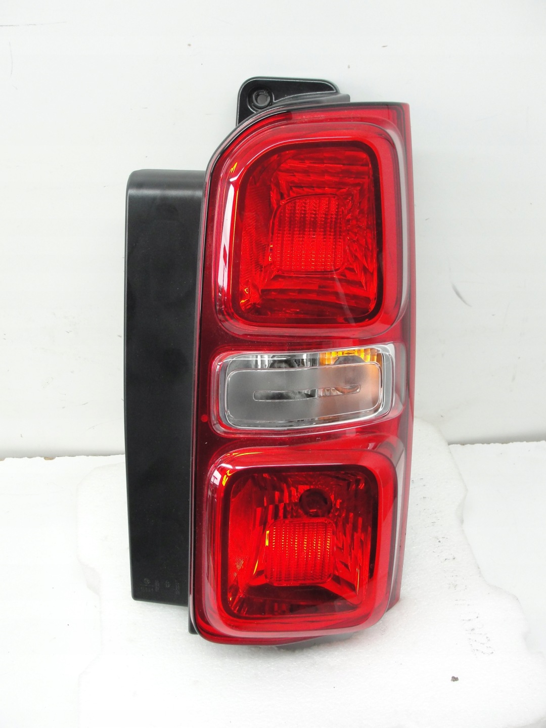 Opel Zafira Rückleuchte 98082430 Rearlamp - Thumbnail 1