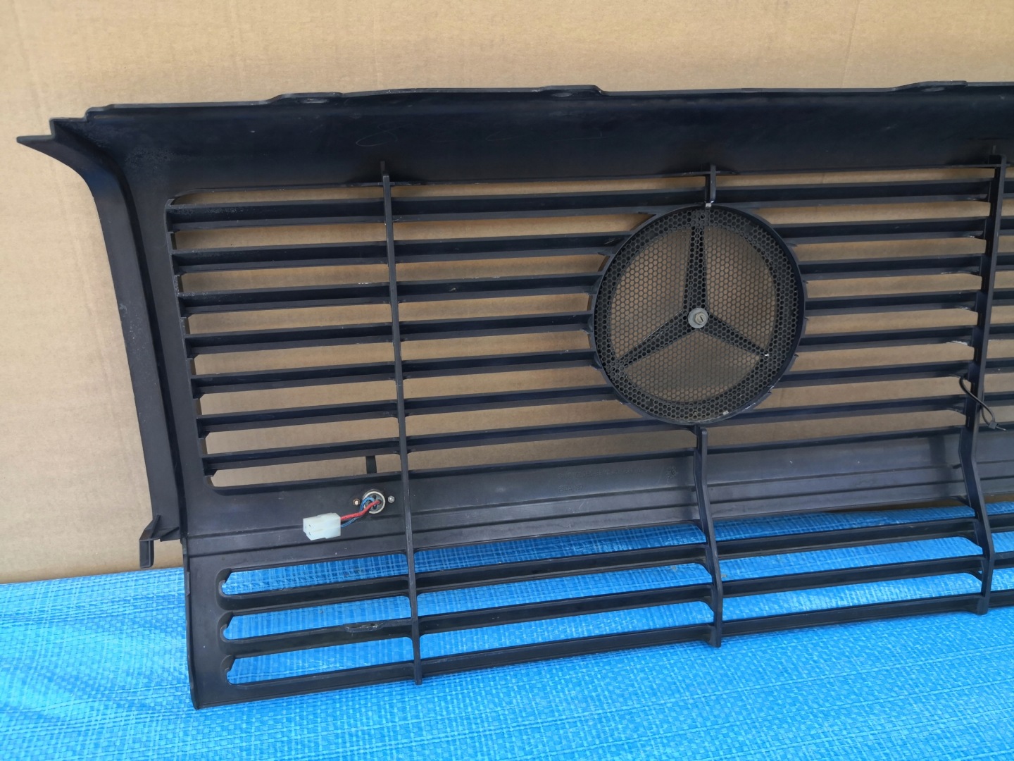 Mercedes-Benz G-Klasse W463 Kühlergrill FRONTGRILL Kühlergitter A4638880015 - Thumbnail 10