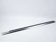 moulding under the window door front right Mercedes W212