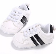 Topánky nie súchodné tenisky adidas pre bábätká 21