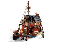 LEGO Creator 3 v 1 31109 Pirátska loď
