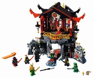 LEGO Ninjago Świątynia Wskrzeszenia 70643 + GRATIS