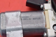 window regulator left front EU 7034351 BMW E60 E61 03-07