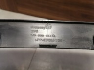 Lüftungsgitter der Stoßstange mitte VW GOLF IV 1J08753677D
