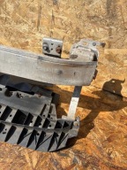 sider bar, wall front Peugeot 208 and