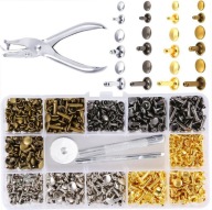 360DB-OS BŐR SZEGECSEK BŐR RUHA CIPŐ SZETT