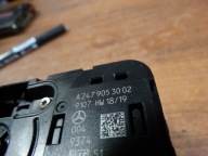 interruttore luci MERCEDES X247 1