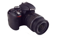Lustrzanka Nikon D3300 korpus + obiektyw 18-55 f/3.5-5.6G APARAT
