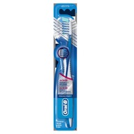 Oral-B Pro-Expert CrossAction All-In-One Manualna szczoteczka do zębów, mię