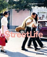 Street Life (Bilingual edition): The Street in