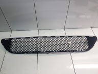 MERCEDES C W204 grid of a bumper front central A2048850153