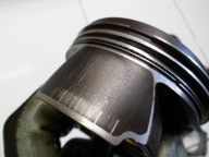 VW GOLF V AUDI A3 2.0FSI BVY Piston avec bielle
