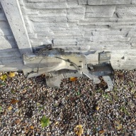 quarter front front side right Peugeot 208
