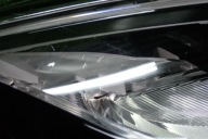 VW GOLF VIII 19- reflektor rechts Licht rechts