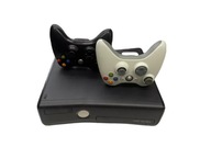 KONSOLA XBOX 360 250GB + 2X PADY