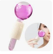 Beauty Crystal Ball Masážny prístroj na tvár Ružová