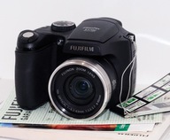 Aparat cyfrowy Fujifilm S5700 czarny
