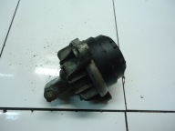 BMW 5 E60 3.0 N53B30 engine mount 6775917