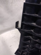 Gehäuse des Kühlers BMW E65