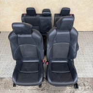 SITZE HALBLEDER KOMPLET TOYOTA YARIS CROSS