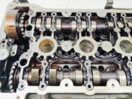 TESTATA Audi A4 B6 2.0 20V 06B103373AM