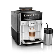 Automatický tlakový kávovar Siemens TE653M11RW 1500 W čierny