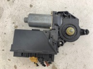 AUDI A4 B6 motor ablak jobb far 8E0959802A