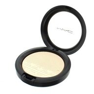 Jediný lisovaný rozjasňovač MAC Extra Dimension Double Gleam