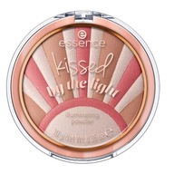 ESSENCE Kissed by the Light puder do twarzy rozświetlający 01 10g