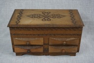 Drewniana góralska szkatułka kasetka na biżuterię Zakopiańska Sp. Zryw