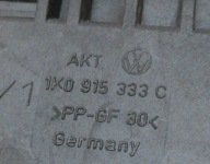 VW GOLF V 1.6 05R SCATOLA Porta per batteria