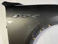 fender right front front Maserati Levante