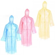 KÖPENY ESŐKABÁT PONCSÓ 145X70 CM