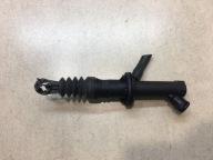 pumpa spojky CLIO III 1.5 DCI 8200436137