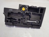 boot floor well polystirene PIANKA MERCEDES W212