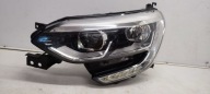 light front front left Renault Megane IV