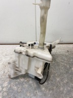 TOYOTA AURIS and 07r washer fluid tank