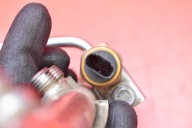 rampe injection 7562474 BMW E90 E91 2.0i 170 KM 08-13