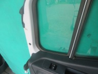 dveře pravý předek MERCEDES SPRINTER 19R