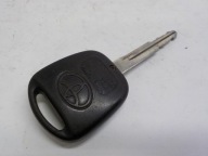 TOYOTA COROLLA AVENSIS YARIS key PILOT