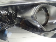 light front right PEUGEOT 208 UK 9810602280