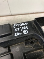 držák stěny předního AUDI E-TRON GT 4J3807233